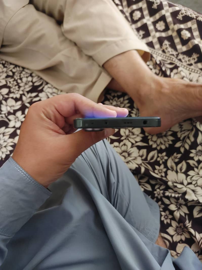 Xiaomi Redmi Note 13 9