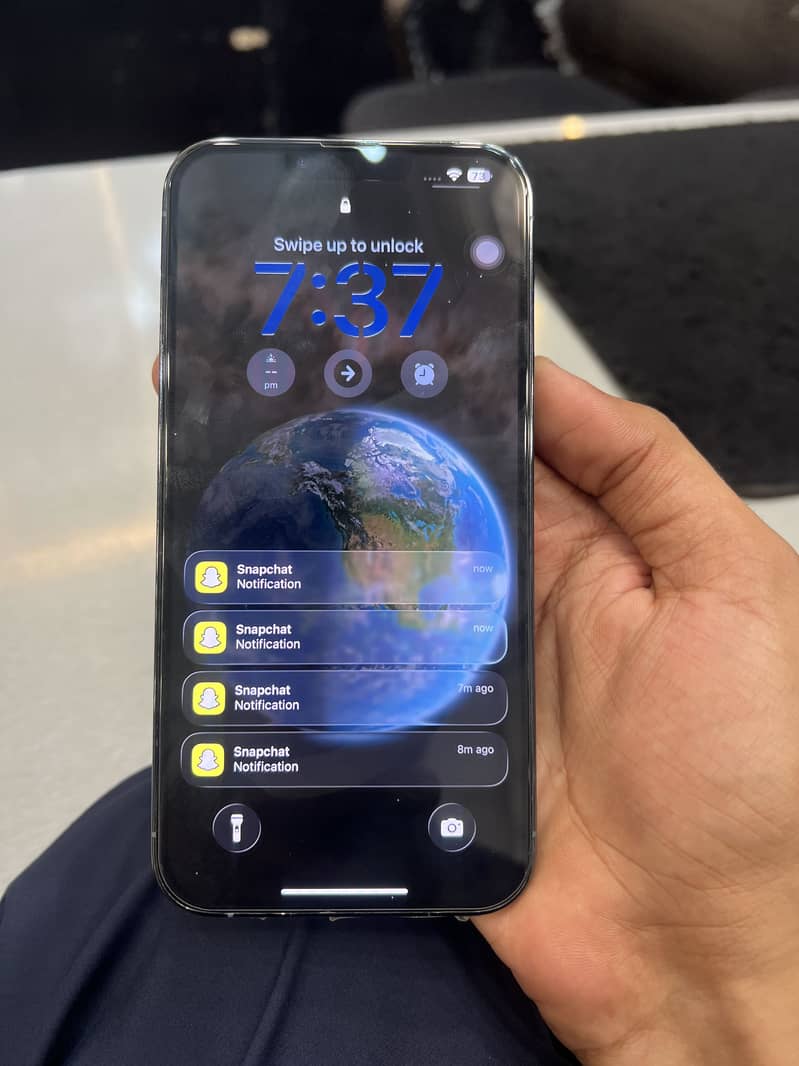 Apple iPhone 13 Pro Max 3