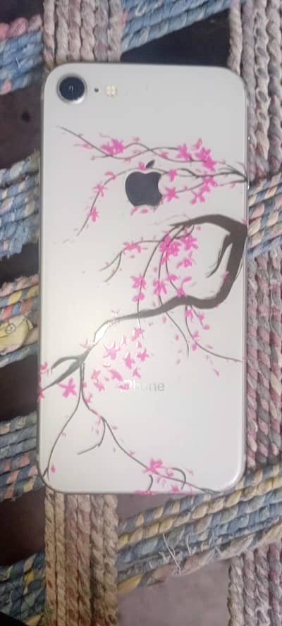 Apple iPhone 8