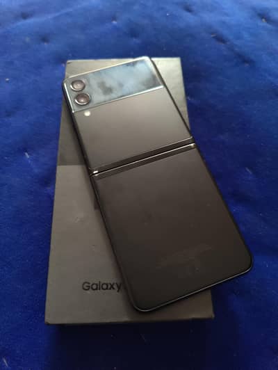Samsung Mobile Z Flip 3