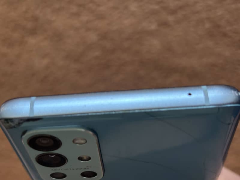 One Plus 9R 3