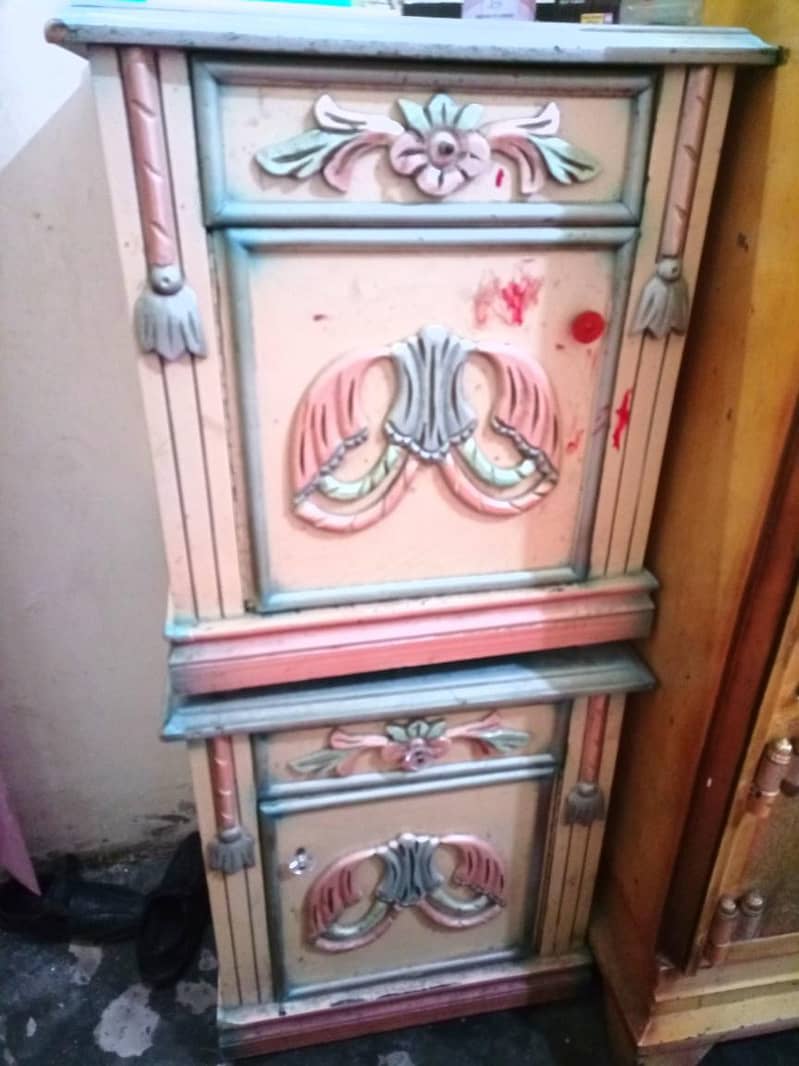 DOUBLE BED + DRESSING + SHOWCASE 1