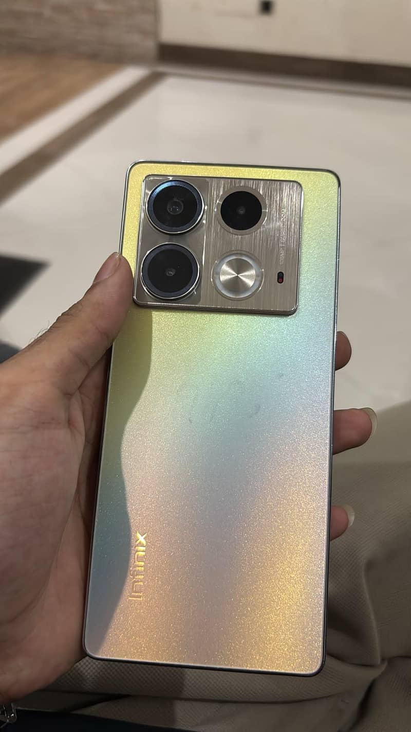 Infinix Note 40 1