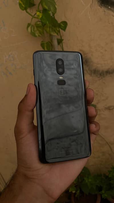 One Plus 6