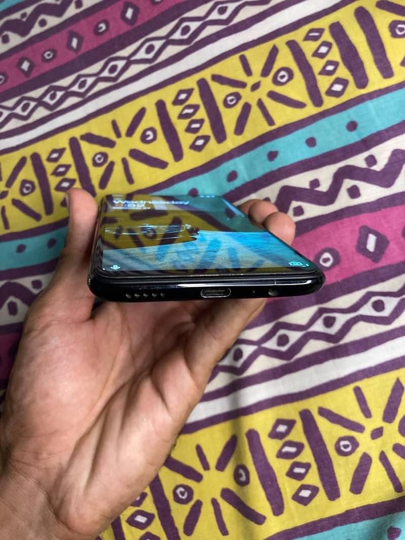 One Plus 6 4