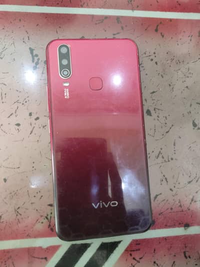 Vivo Y17