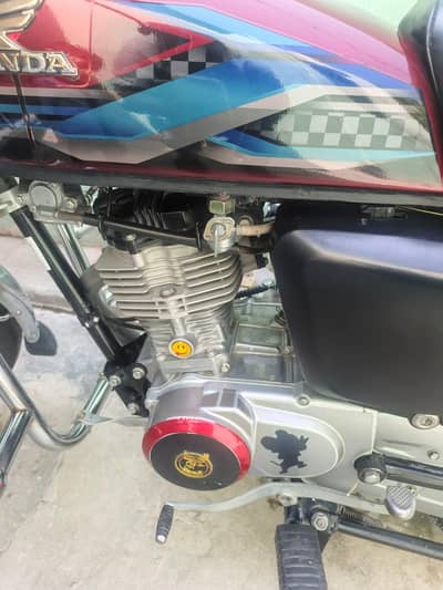 Honda 125. . model 2024. (03115517727)