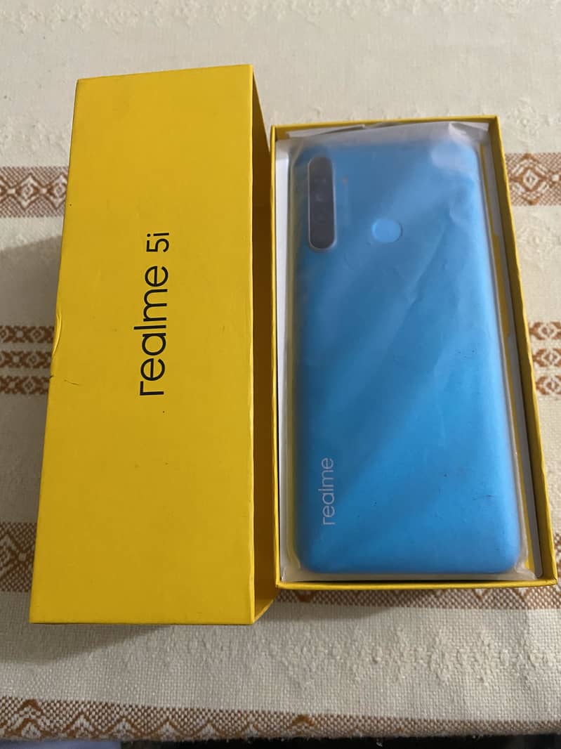 Realme 5i 0