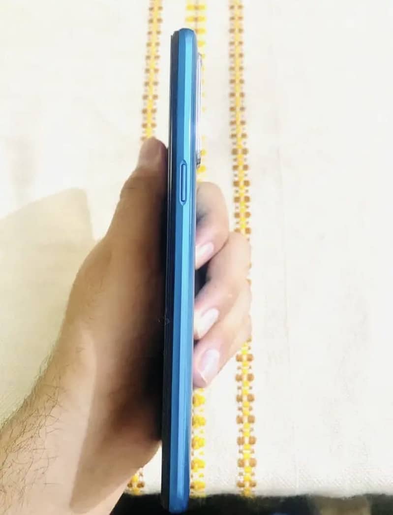 Realme 5i 3