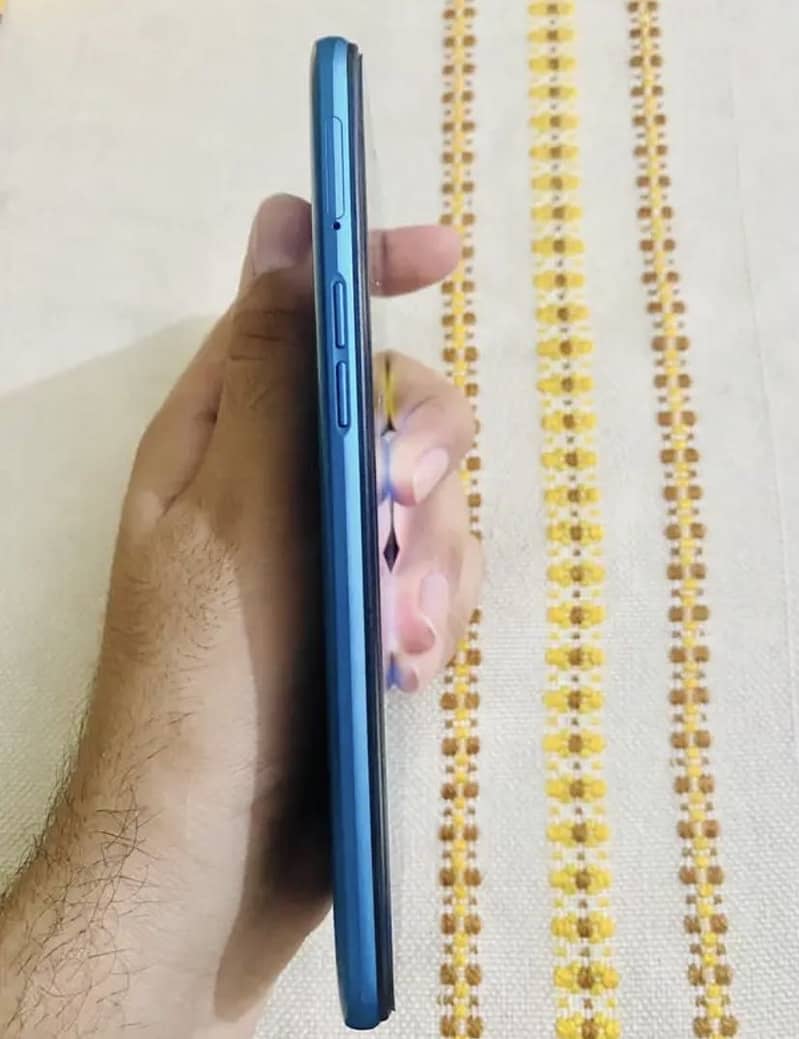 Realme 5i 5