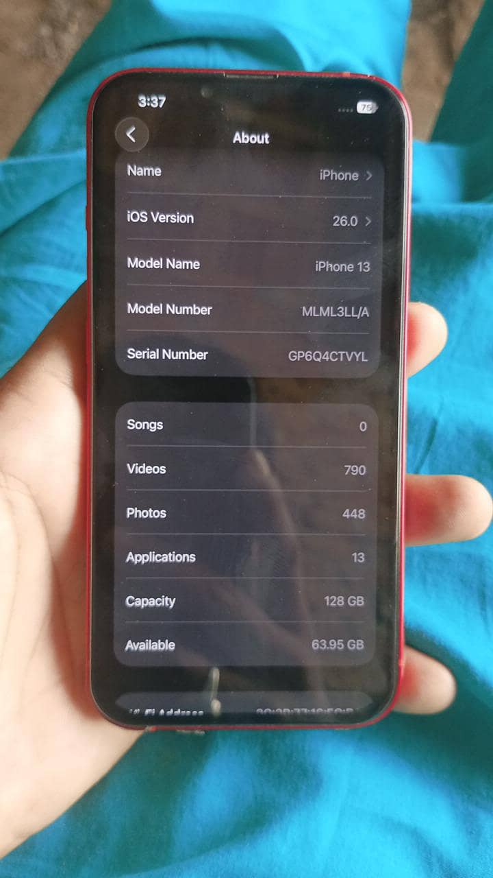 Apple iPhone 13 1
