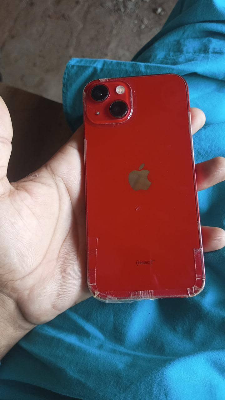 Apple iPhone 13 2
