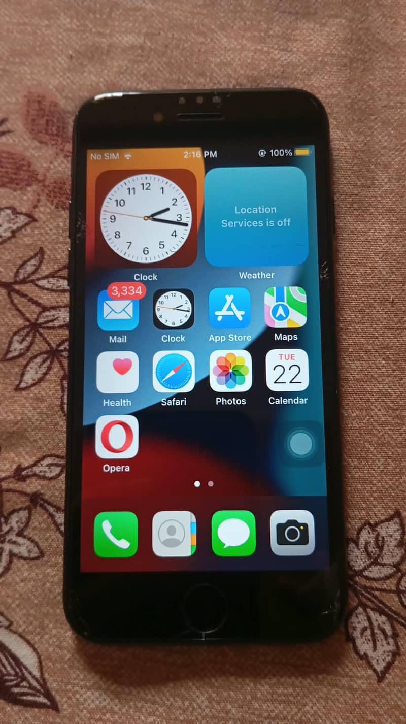 Apple iPhone 7 1