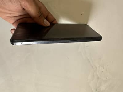 OPPO F21 Pro