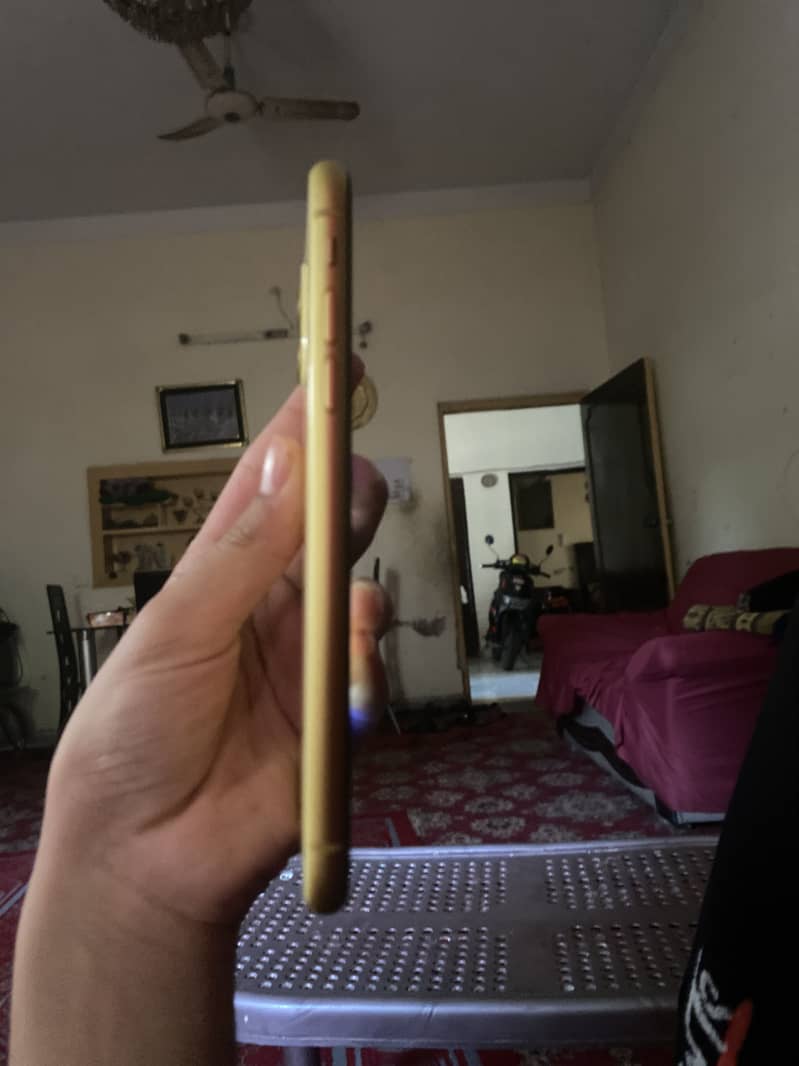 Apple iPhone 11 1