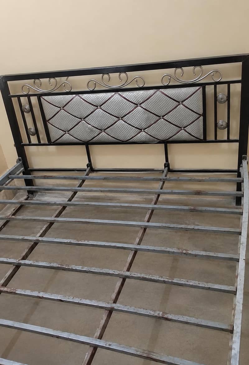 king bed 0