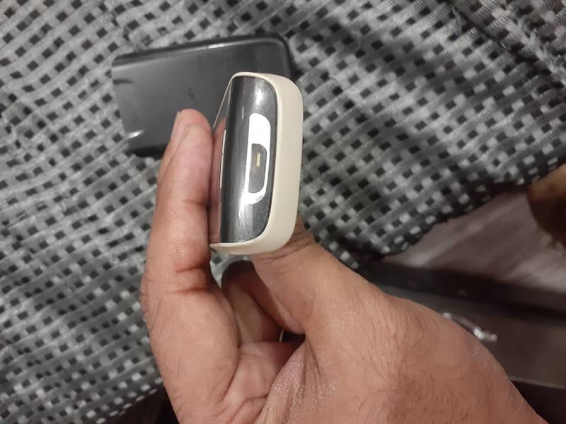 Nokia 1650 4