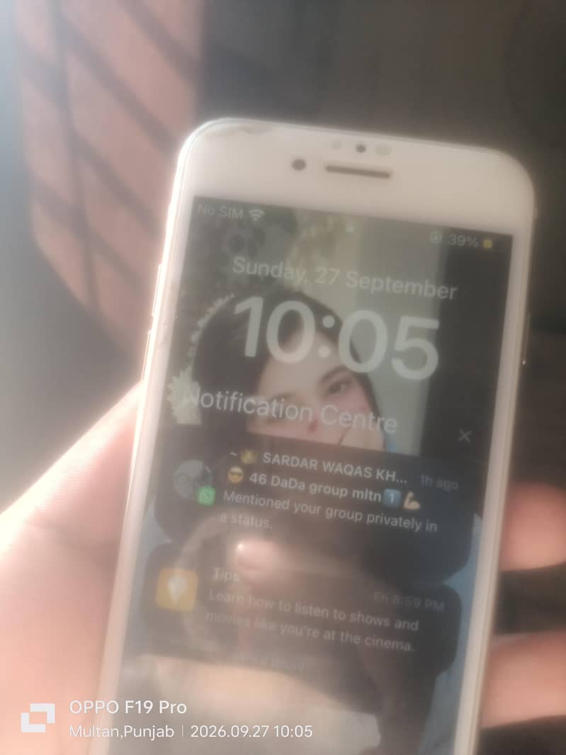 Apple iPhone 8 1
