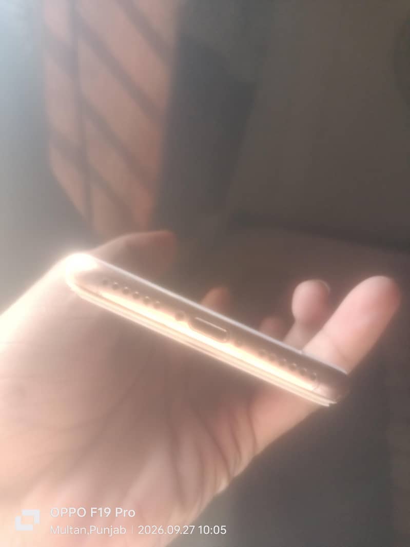Apple iPhone 8 2