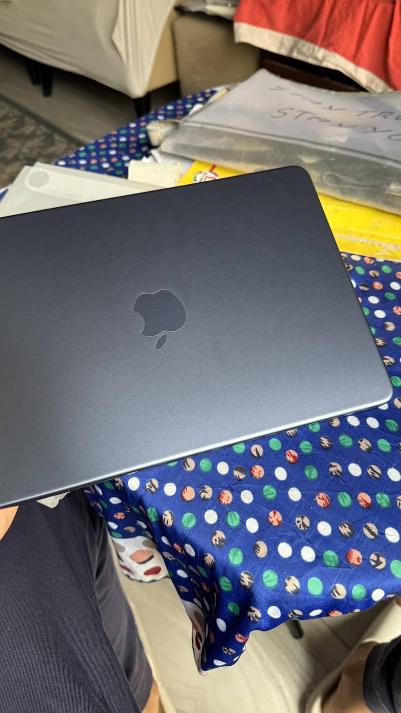 Macbook Neo 0