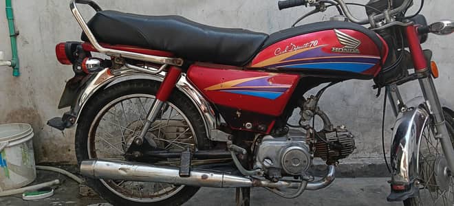 Honda 70 modal 2007