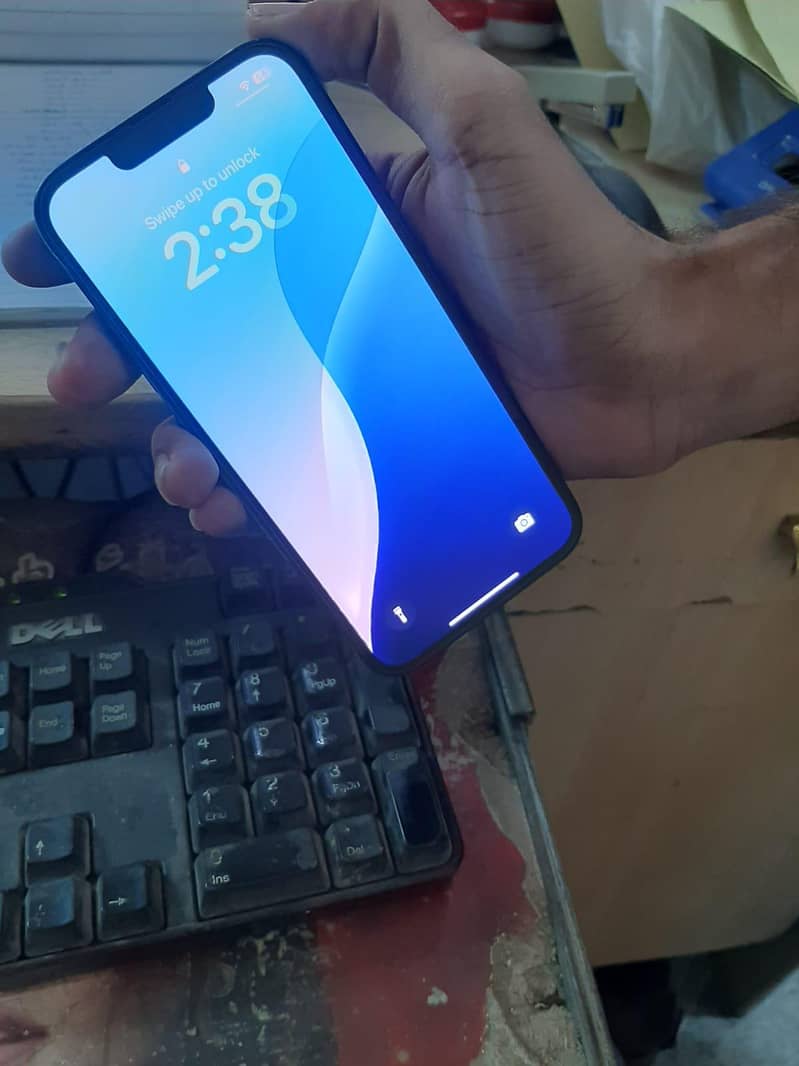 Apple iPhone 14 2