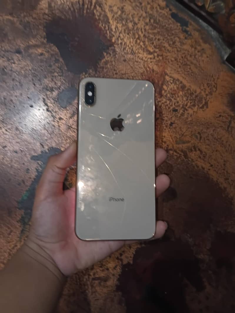 Apple iPhone XS Max 0