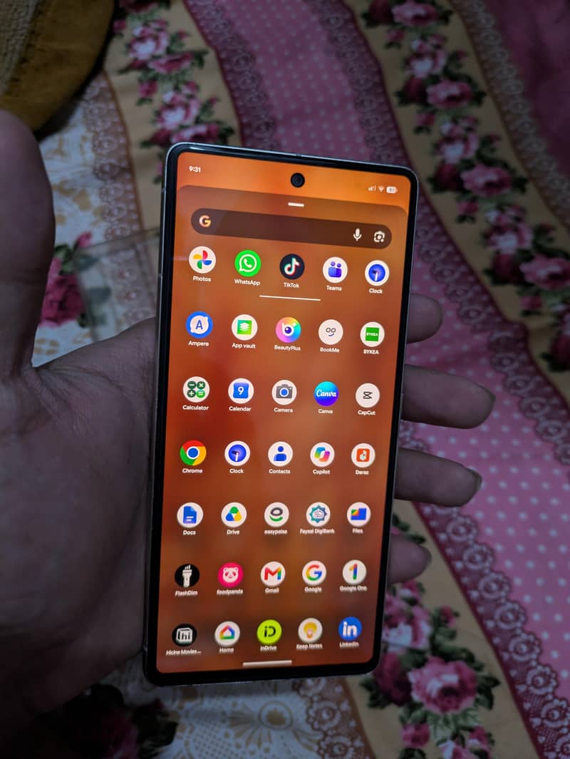 Google Pixel 7 4