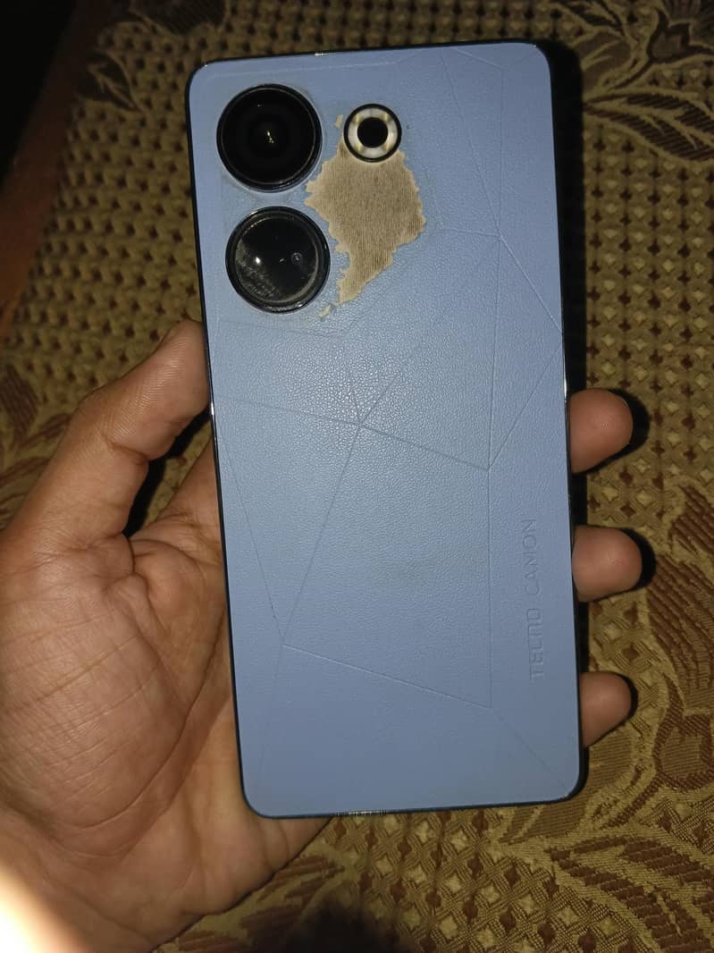 Tecno CAMON 20 with box 0