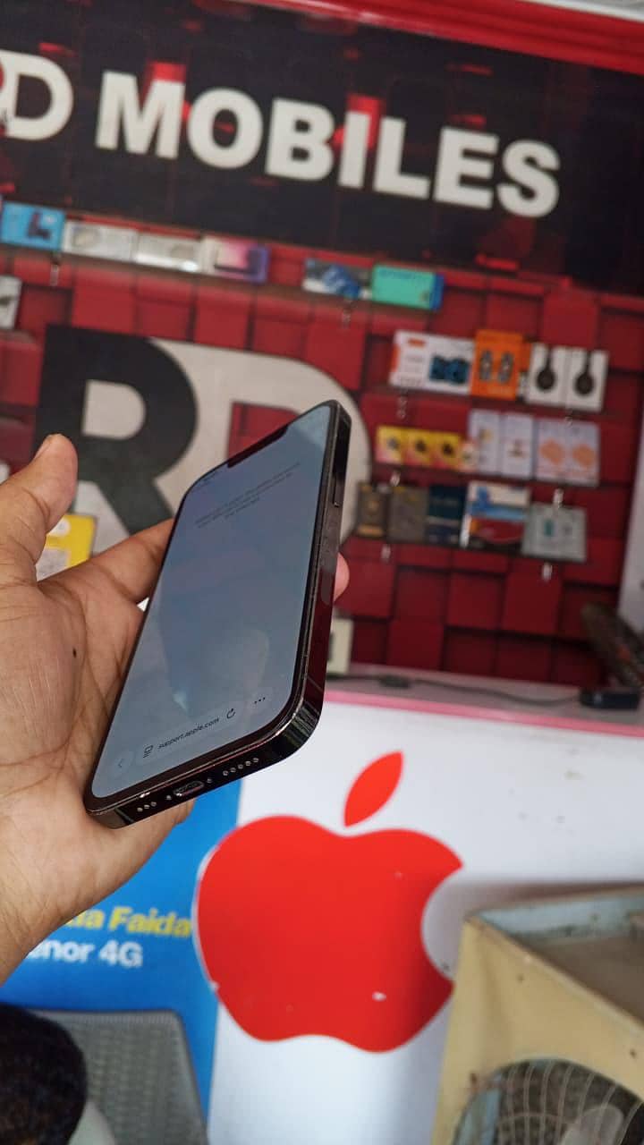 Apple iPhone 13 Pro 5