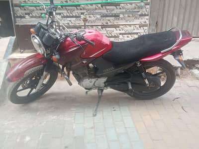 Yamaha YBR G 125 - 1st Owner
