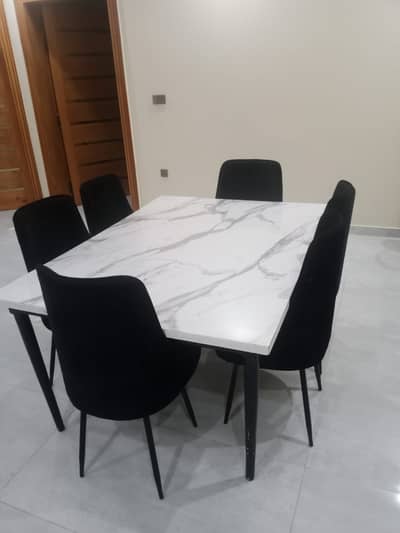Dinning Table