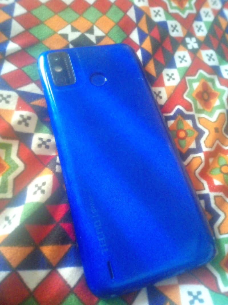 Tecno Spark Go 1