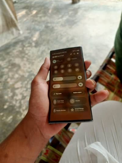Samsung Mobile S23
