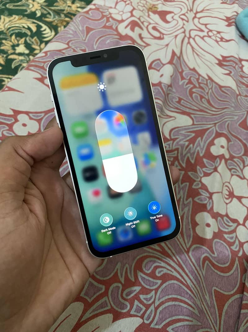 IPhone 12 2