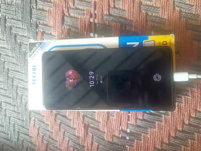Tecno CAMON 20
