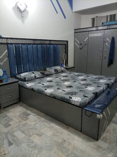 Complete bed set