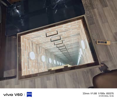 Reflector deep table