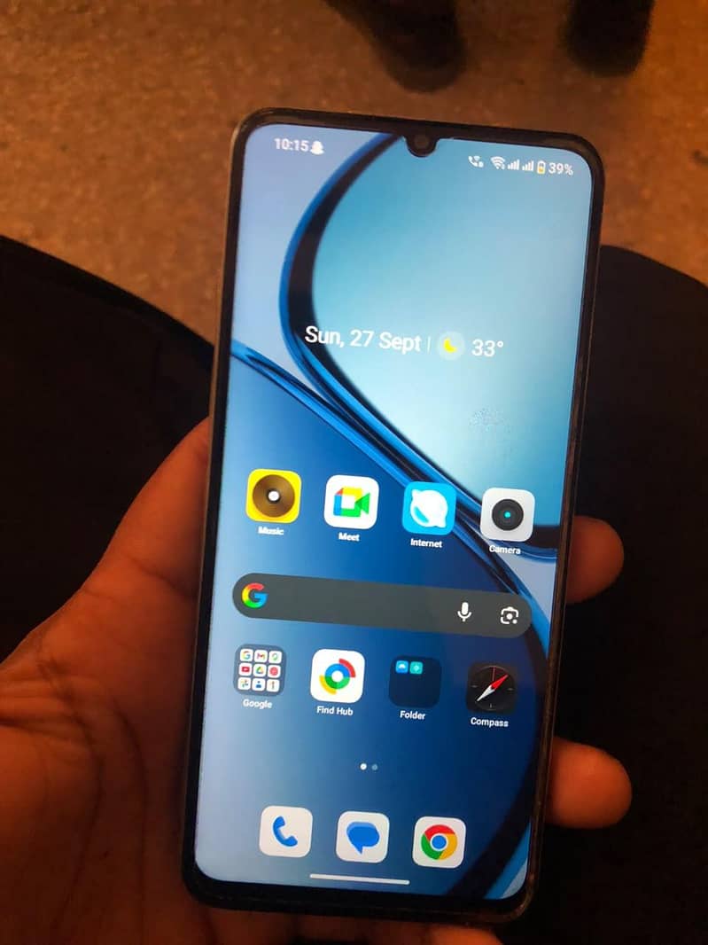 Realme C63 1