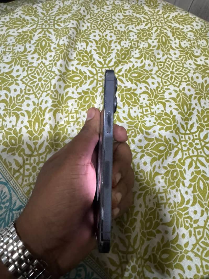 Apple iPhone 13 Pro 5