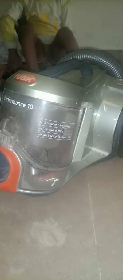 vacuum cleaner