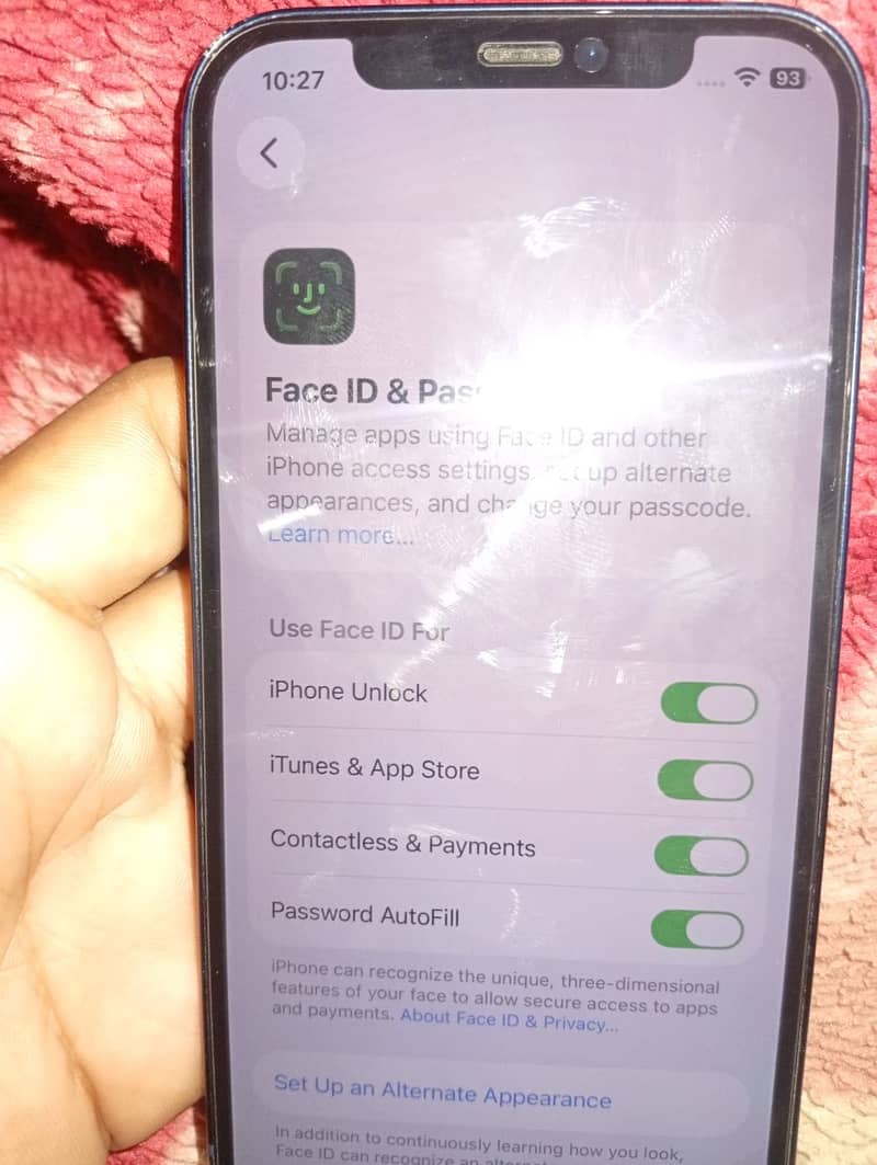 Apple iPhone 12 3
