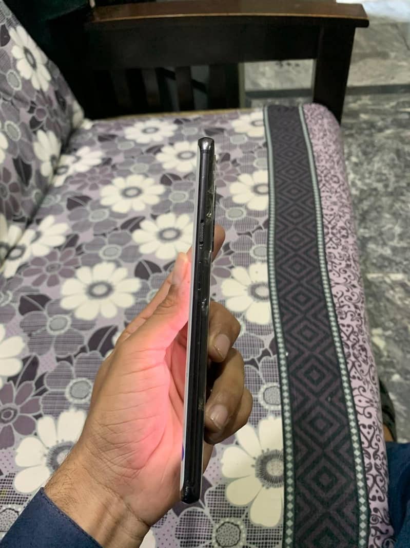 One Plus 7 Pro 5