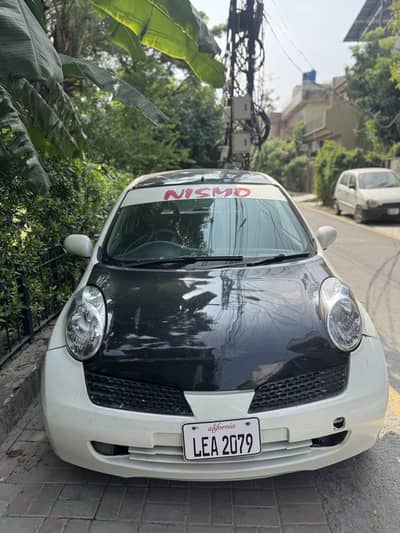 Nissan March 2002