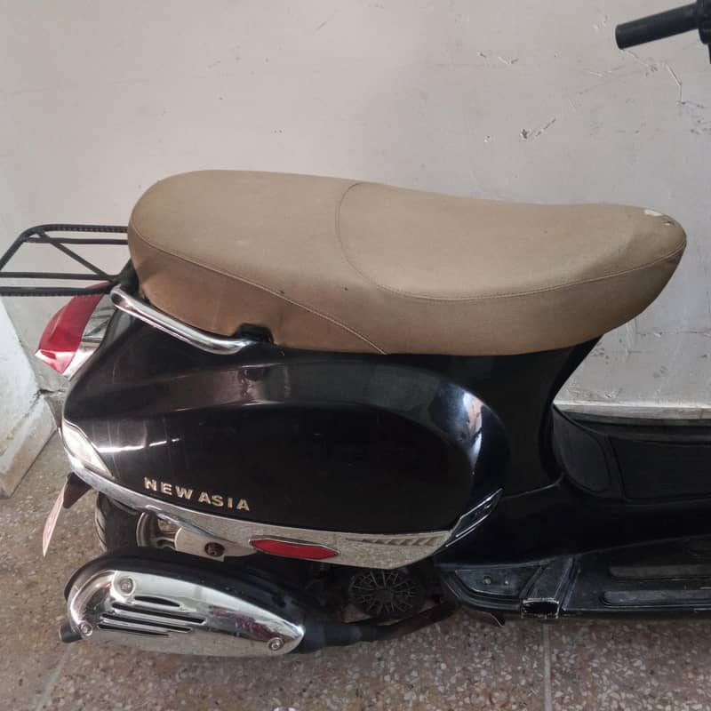 Scooty 1