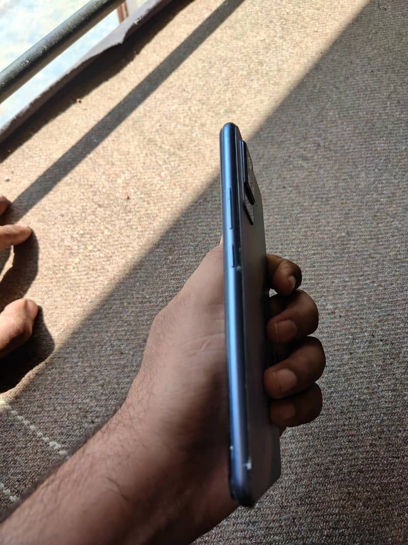 Vivo V21e 7