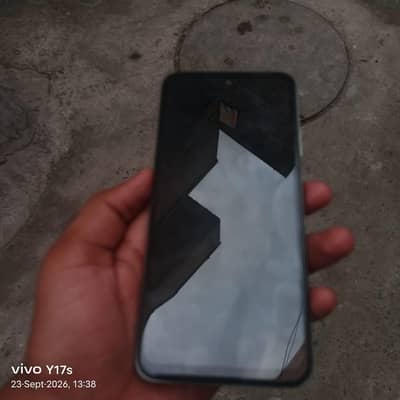 Infinix Hot 50i 6+6ram 128gb 5000mh battery