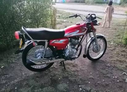 Honda 125cc model 2016 for sale call