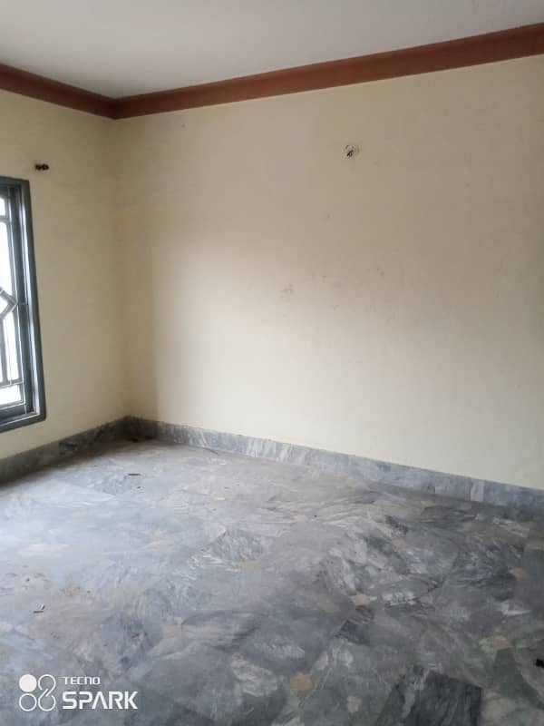 03211777676upper portion for rent 1