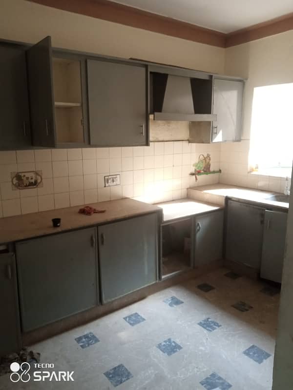 03211777676upper portion for rent 2